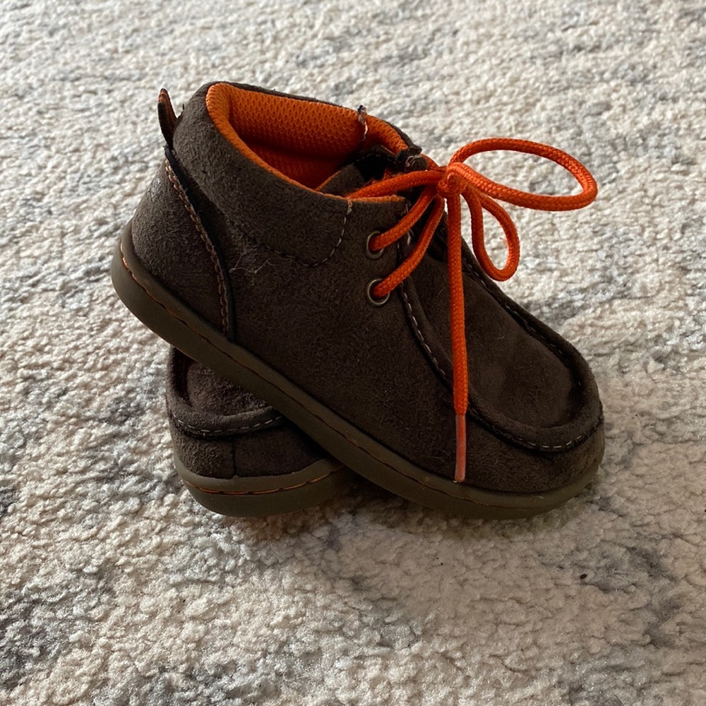 Boots 8